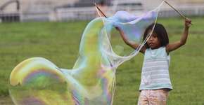 5 brincadeiras baratas e divertidas para distrair seus filhos