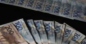 Senado aprova aumento salarial de 9% a servidores federais