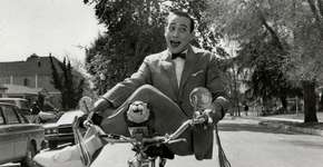 Famosos adotam bicicleta como meio de transporte