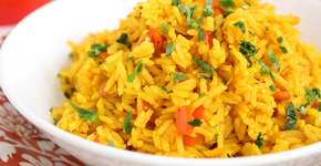 Arroz pilaf com especiarias bem fácil de fazer