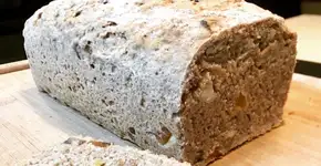 Este pão de forma saboroso é vegano e fácil de preparar