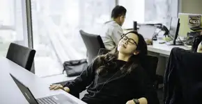 Nova regra obriga empresas a lidar com saúde mental no trabalho