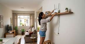 Demorei muito para entender por que o roteador da internet não deve ser deixado em cima de móveis de metal