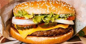 Descubra como ganhar comida de graça em 3 redes de fast food