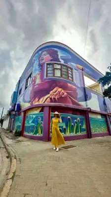 San Nicolas foi transformada com arte de rua e virou centro cultural de Aruba
