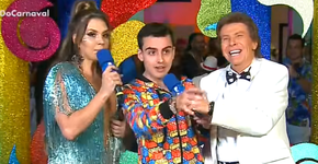 Dudu Camargo apalpa seio de Simony e cantora fica sem reação