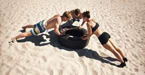 Treinamento funcional nas areias do Recreio