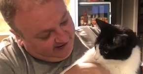 Erick Jacquin posta vídeo com seu bichano para estimular adoção