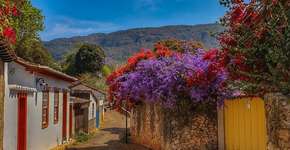Primavera é período ideal para visitar Tiradentes (MG)