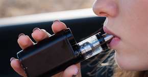 Uso diário de cigarro eletrônico leva jovem a desenvolver câncer aos 27 anos