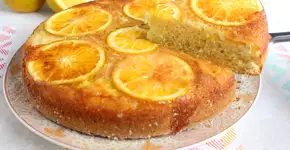 Bolo de laranja caramelizada