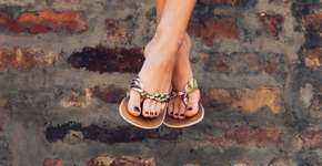 Leve 3 rasteirinhas por R$ 99 na loja virtual Zattini