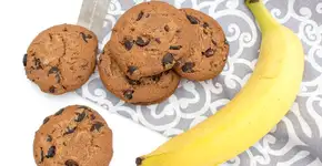 Cookie de banana nutritivo com apenas 5 ingredientes