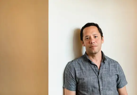 O escritor Itamar Vieira Junior