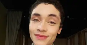 ‘Não me importo se as pessoas sabem ou não’, diz jovem sobre ser gay assumido e cristão