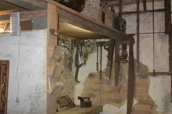 Museu guarda ferramentas utilizada pelos primeiros colonos italianos em Serra Negra