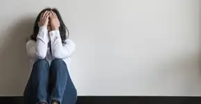 O elo oculto entre hábitos noturnos e depressão que você precisa conhecer