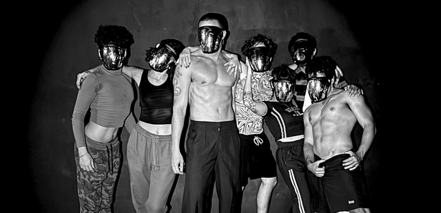 Espetáculo ‘Torres Gêmeas – Dramaturgia com o destino’