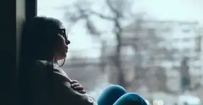 Por que muitas pessoas se sentem tristes no inverno?