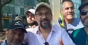 Weintraub é multado em R$ 2 mil por não usar máscara em protesto