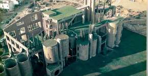 Arquiteto faz fábrica de cimento virar casa de tirar o fôlego