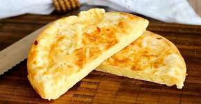 Pão de queijo de frigideira: pronto em minutos!