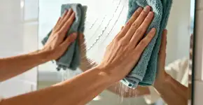 Fazer isso deixará seu espelho novinho em folha