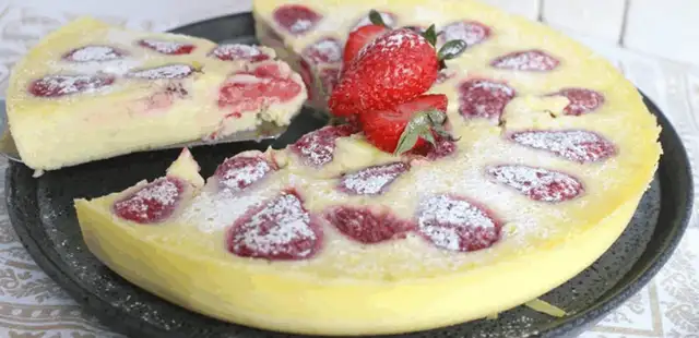 Torta italiana de morango: a receita que vai te conquistar no primeiro pedaço