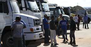 Caminhoneiros se mobilizam para nova greve em breve