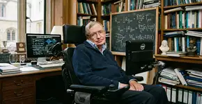 Stephen Hawking, físico: “Não acredito que a humanidade sobreviva aos próximos mil anos”