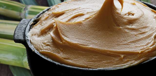 Esse doce de leite cremoso com coco queimado vai ser o queridinho da festa junina