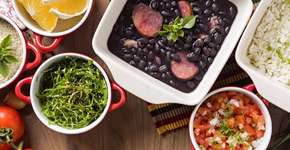 Feijoada beneficente ajuda na reconstruição de terreiro