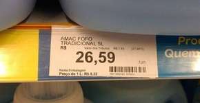 Após notificação do Procon, Carrefour corrige cartaz de preços