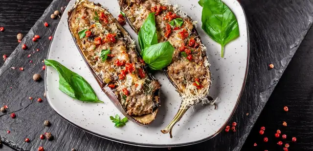 Berinjela recheada: refeição prática e cheia de sabor