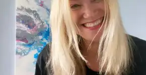 Sintoma que foi confundido com perimenopausa revelou câncer raro e silencioso