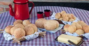 Mineiro de verdade: onde encontrar o melhor pão de queijo de BH