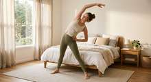 Featured side: Fazer alongamento matinal é muito bom, mas só funciona se durar pelo menos 15 minutos, incluir os principais grupos musculares e ser feito antes de qualquer outra atividade do dia