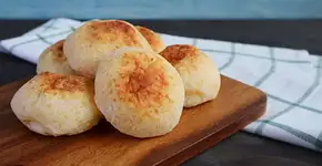 Pão de queijo ma-ra-vi-lho-so!