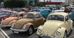 Grand Plaza reúne mais de 300 carros em encontro de antigos e clássicos