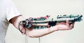 Músico cria tatuagem que ‘toca’ música eletrônica