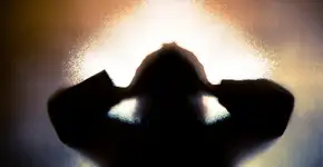 Motorista de aplicativo sequestra estudante e a leva para motel