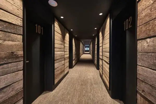 Corredor que dá acesso às suítes