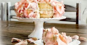 Para celebrar a primavera: bolo de rosas