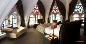 Dentro de uma caverna ou em um transatlântico, conheça os dez hotéis mais incomuns do mundo