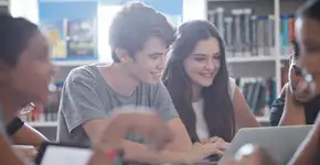 Entenda o que é aprendizagem adaptativa e quais suas vantagens para tornar o ensino mais eficaz