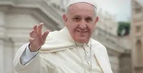 ‘Deus te fez assim e te ama’, diz Papa Francisco a homem gay