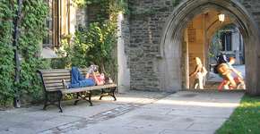 Saiba como se candidatar para estudar nas universidades do Canadá