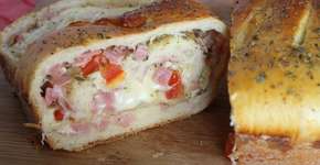 Aprenda a fazer um pão pizza bem recheado