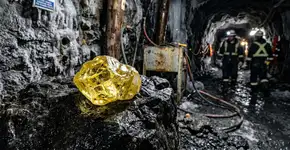 Um diamante amarelo avaliado em 15 milhões foi encontrado em uma mina no Círculo Polar Ártico que estava prestes a ser fechada