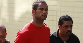 Time de MT desiste de contratar goleiro Bruno após protestos